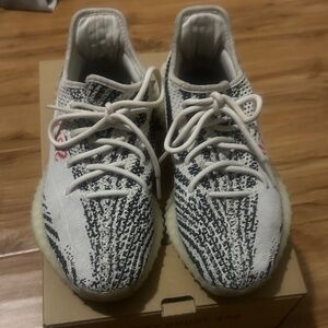 adidas Yeezy Boost 350 V2 Box — White/Black/Red